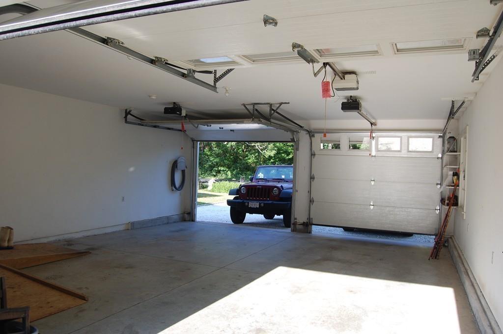 688 Smith Neck Road Dartmouth, MA 02748 - Photo 15 of 38