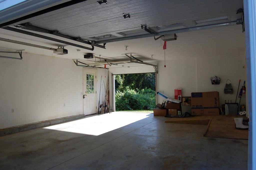 688 Smith Neck Road Dartmouth, MA 02748 - Photo 16 of 38