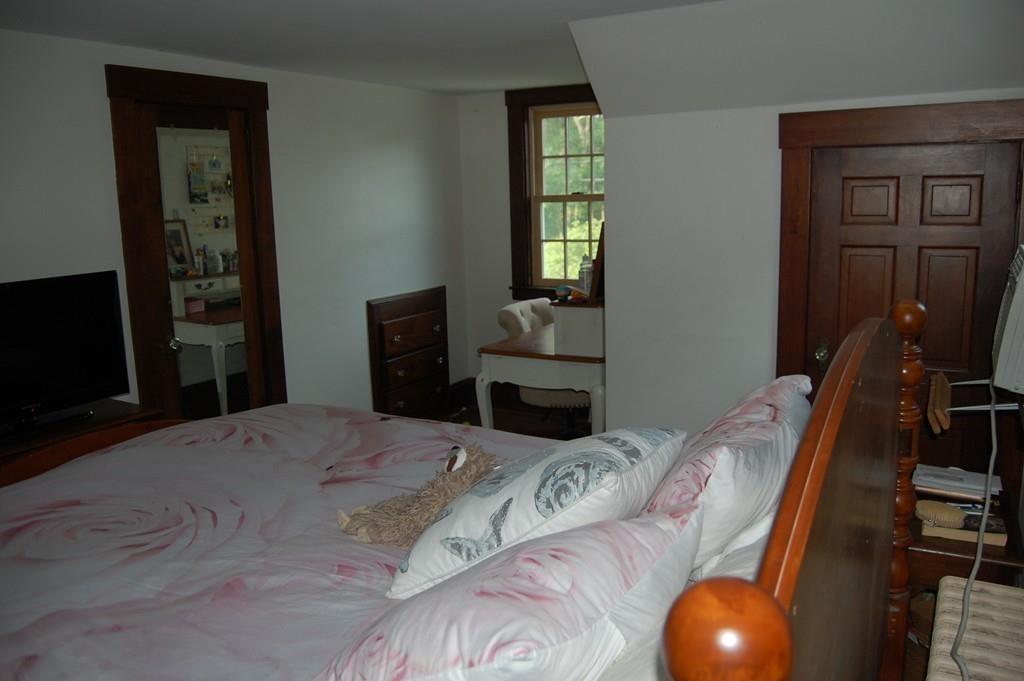 688 Smith Neck Road Dartmouth, MA 02748 - Photo 18 of 38