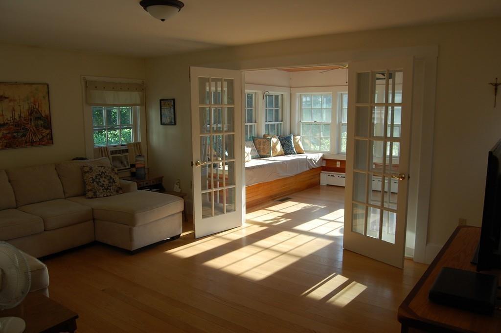 688 Smith Neck Road Dartmouth, MA 02748 - Photo 2 of 38