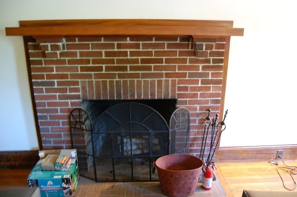 688 Smith Neck Road Dartmouth, MA 02748 - Photo 9 of 38