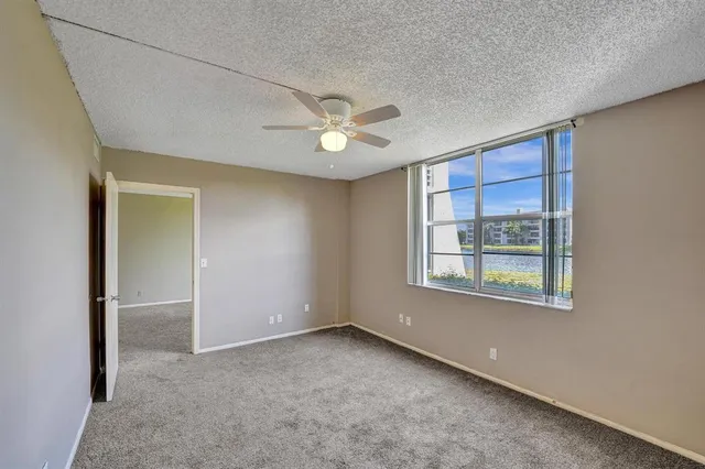 $190,000 | 9440 Poinciana Place, Unit 109, Davie, FL 33324