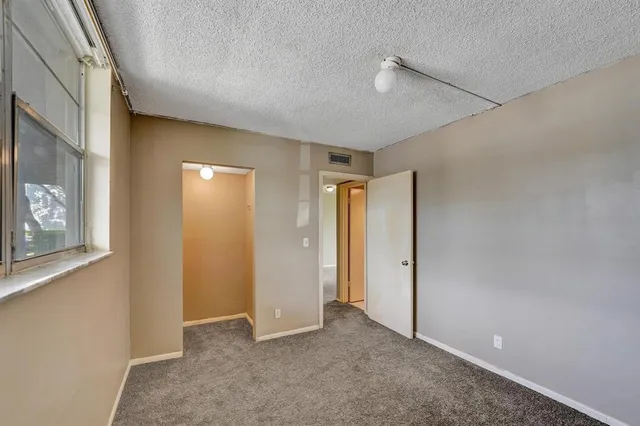 $190,000 | 9440 Poinciana Place, Unit 109, Davie, FL 33324