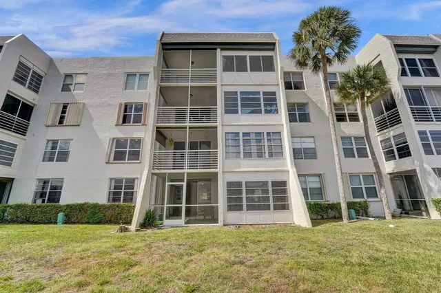 $190,000 | 9440 Poinciana Place, Unit 109, Davie, FL 33324