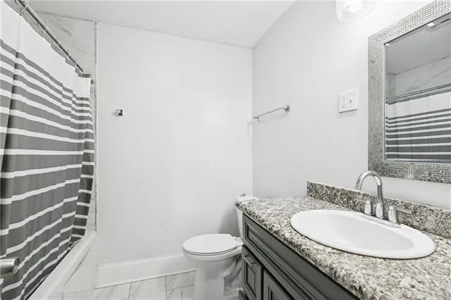 $245,000 | 7421 Dartmoor Drive, New Orleans, LA 70127