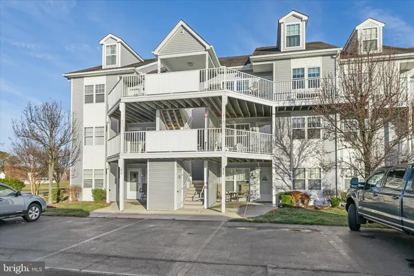 $429,999 | 30381 Crowley Drive, Unit 318, Ocean View, DE 19970