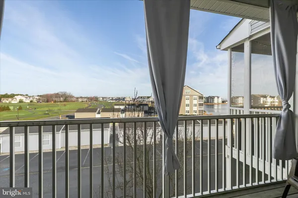 $429,999 | 30381 Crowley Drive, Unit 318, Ocean View, DE 19970