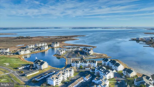 $429,999 | 30381 Crowley Drive, Unit 318, Ocean View, DE 19970