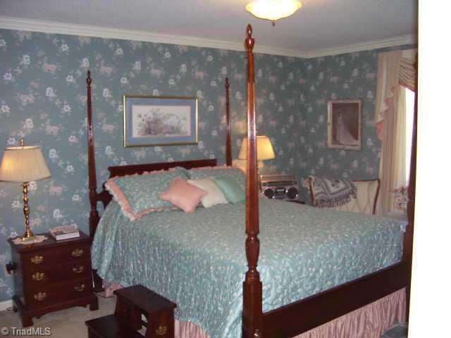 136 Old Mill Road, Unit B High Point, NC 27265 - Photo 5 of 8 Other.