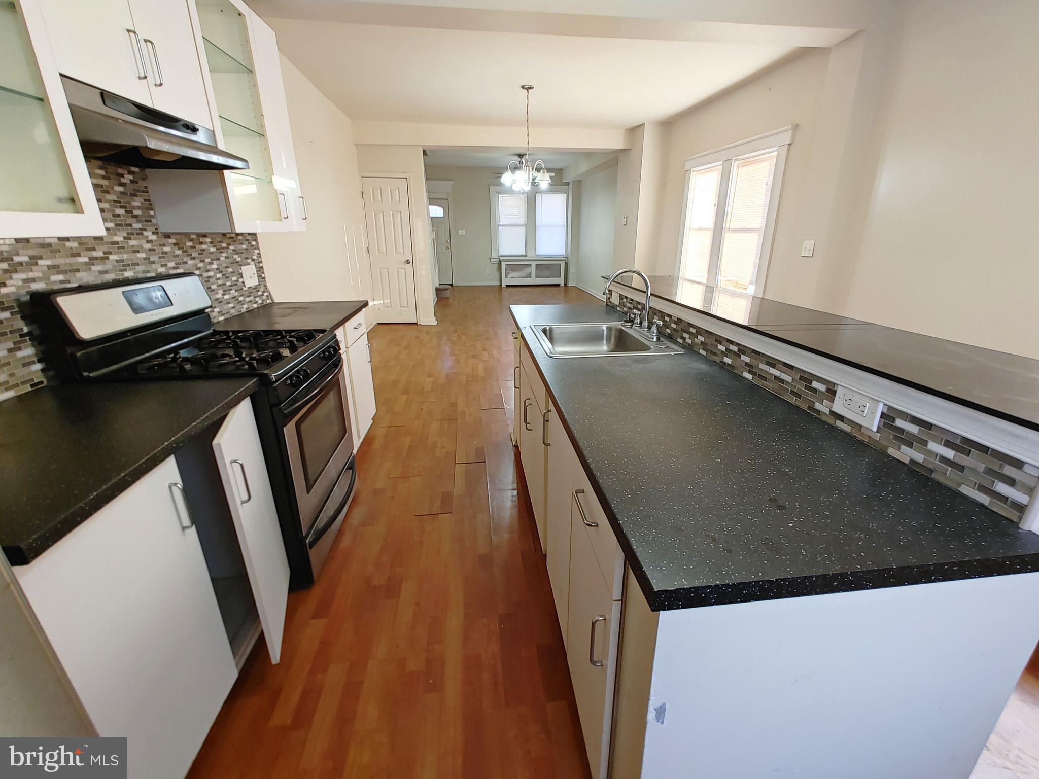 4600 Belair Road Baltimore, MD 21206 - Photo 11 of 31 Interior