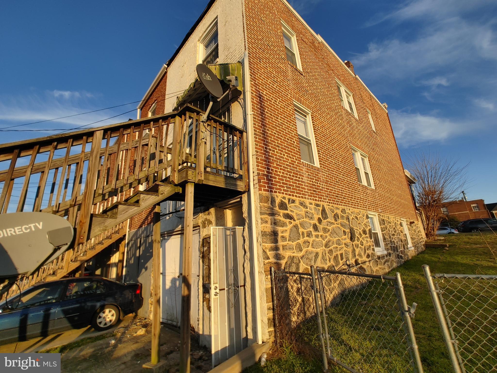 4600 Belair Road Baltimore, MD 21206 - Photo 4 of 31 Rear