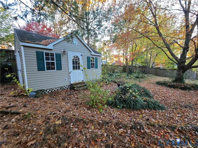 $300,000 | 8709 Weldon Drive, Henrico, VA 23229