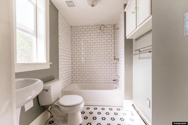 $550,000 | 108 Canyon Street, Lander, WY 82520