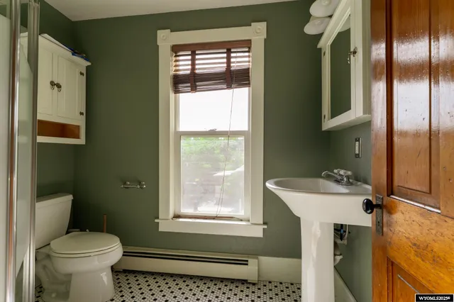 $550,000 | 108 Canyon Street, Lander, WY 82520