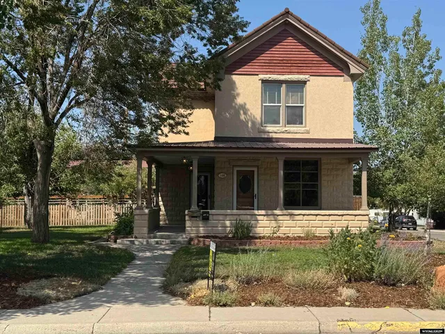 $550,000 | 108 Canyon Street, Lander, WY 82520