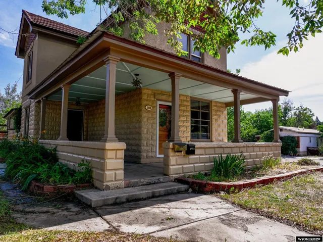 $550,000 | 108 Canyon Street, Lander, WY 82520