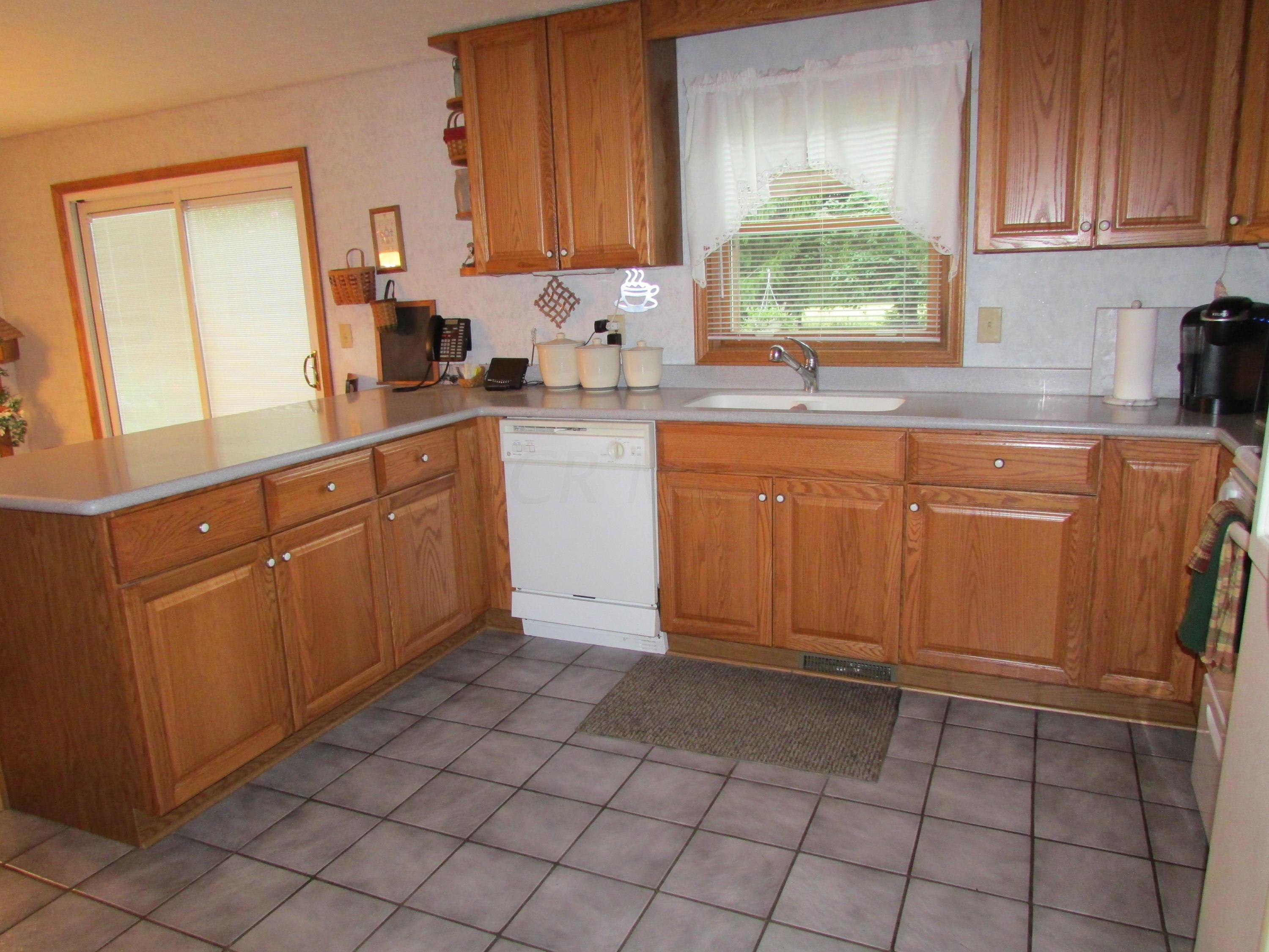 705 Amity Road Galloway, OH 43119 - Photo 14 of 25 Gallery Image 14