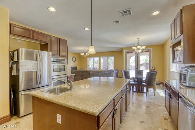 $1,389,900 | 7516 Via Fiorentino Street, Las Vegas, NV 89131