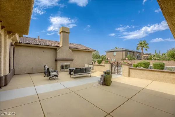$1,389,900 | 7516 Via Fiorentino Street, Las Vegas, NV 89131