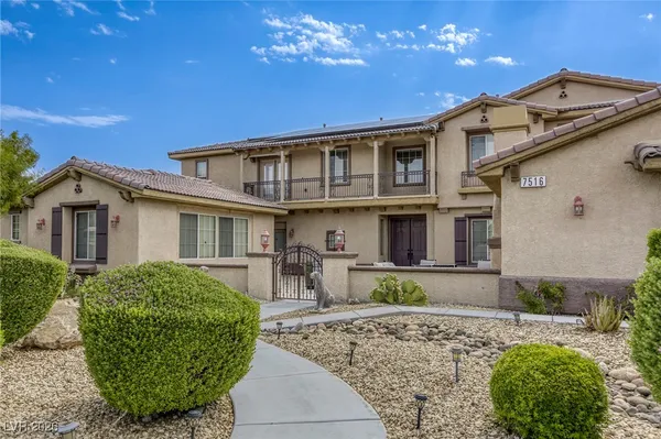 $1,389,900 | 7516 Via Fiorentino Street, Las Vegas, NV 89131