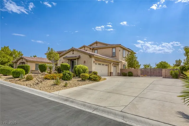 $1,389,900 | 7516 Via Fiorentino Street, Las Vegas, NV 89131