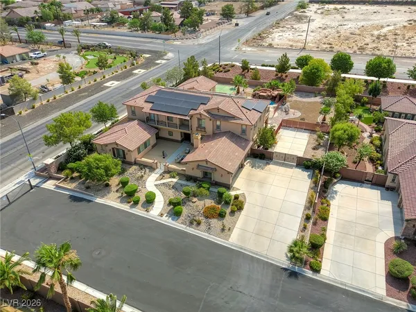 $1,389,900 | 7516 Via Fiorentino Street, Las Vegas, NV 89131