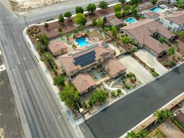$1,389,900 | 7516 Via Fiorentino Street, Las Vegas, NV 89131