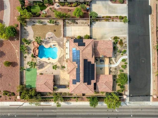 $1,389,900 | 7516 Via Fiorentino Street, Las Vegas, NV 89131