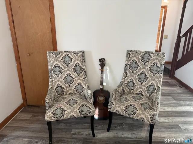 $294,900 | 9 Brown Avenue, Windsor, CT 06095