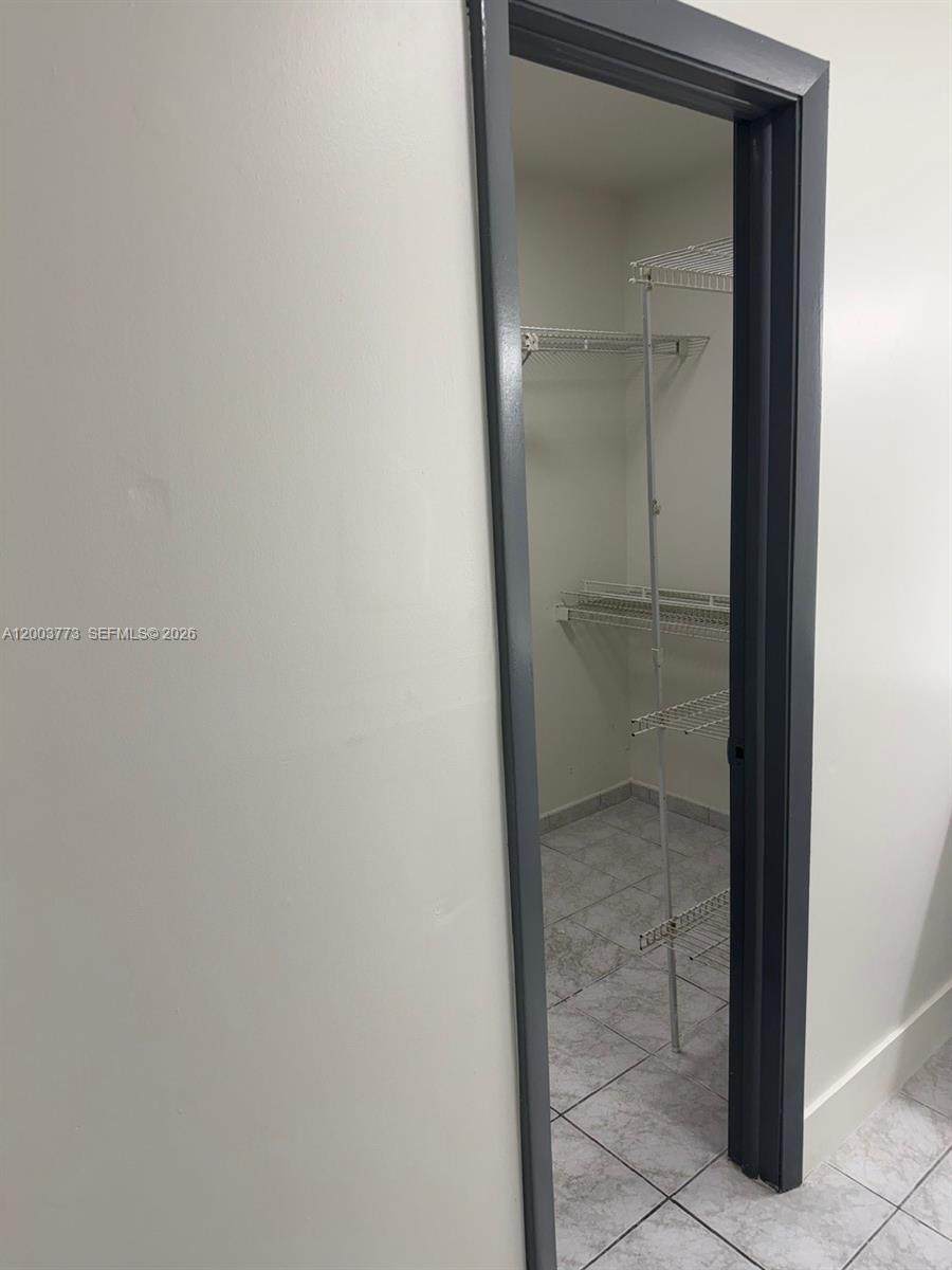 5260 Southwest 2nd Street Miami, FL 33134 - Photo 16 of 26