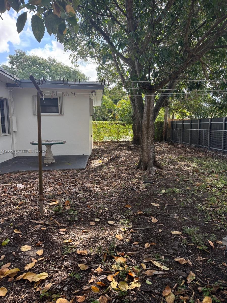 5260 Southwest 2nd Street Miami, FL 33134 - Photo 25 of 26