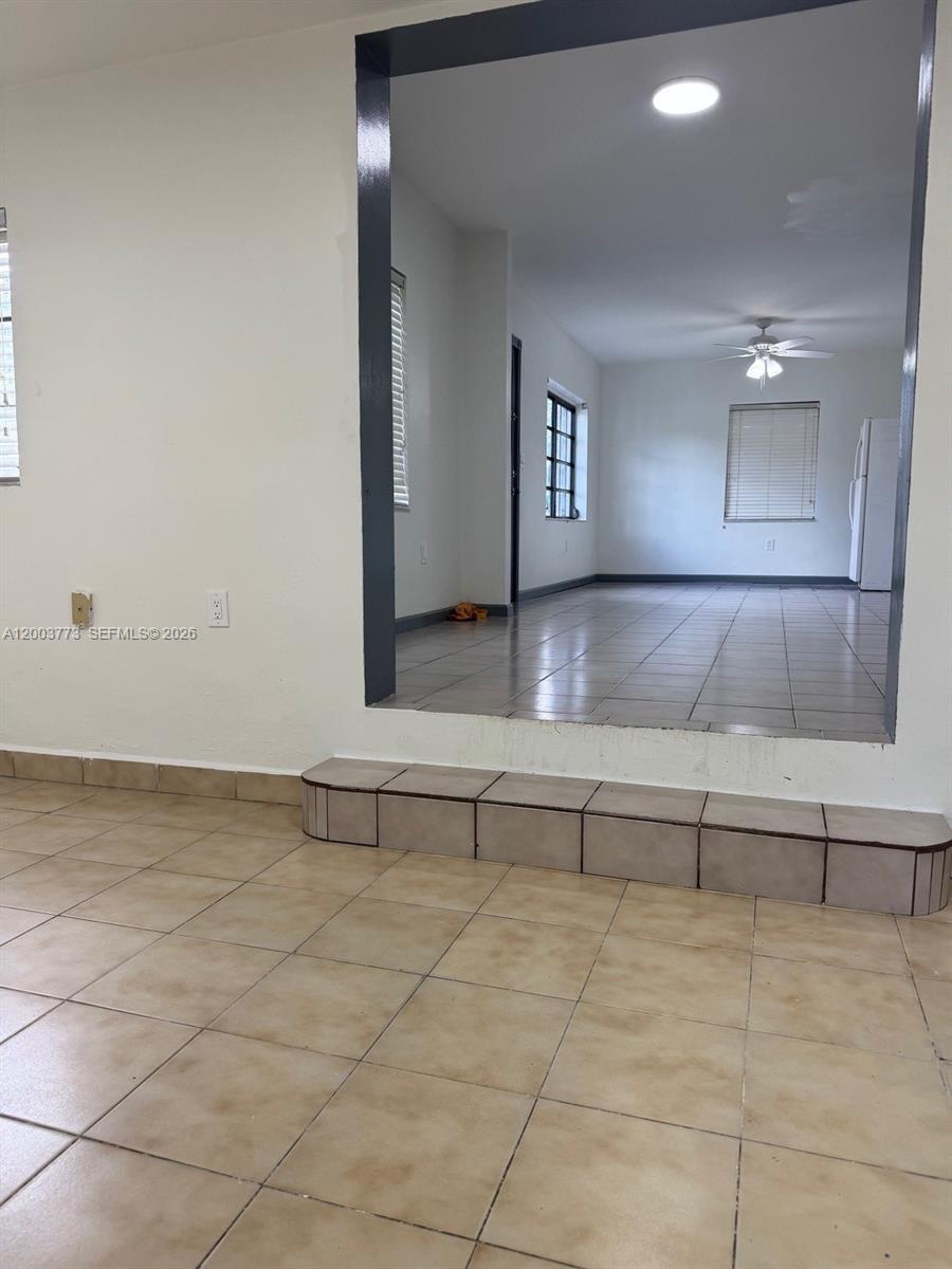 5260 Southwest 2nd Street Miami, FL 33134 - Photo 4 of 26
