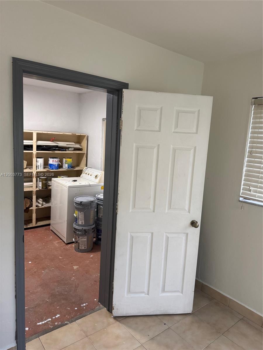 5260 Southwest 2nd Street Miami, FL 33134 - Photo 7 of 26