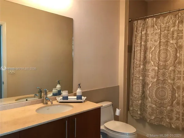 $3,400 | 1945 South Ocean Drive, Unit M2, Hallandale Beach, FL 33009