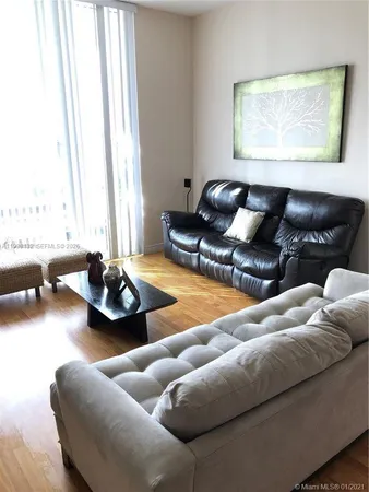 $3,400 | 1945 South Ocean Drive, Unit M2, Hallandale Beach, FL 33009