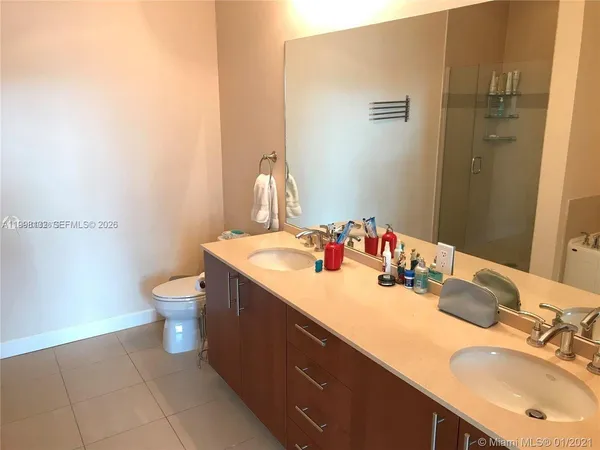 $3,400 | 1945 South Ocean Drive, Unit M2, Hallandale Beach, FL 33009