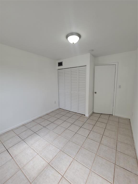 8852 Southwest 95th Avenue Miami, FL 33176 - Photo 13 of 20