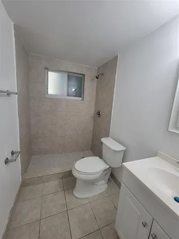 $3,000 | 8852 Southwest 95th Avenue, Miami, FL 33176