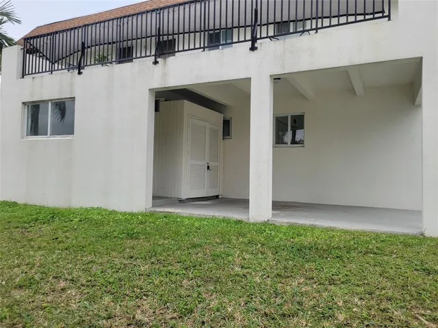 $3,000 | 8852 Southwest 95th Avenue, Miami, FL 33176