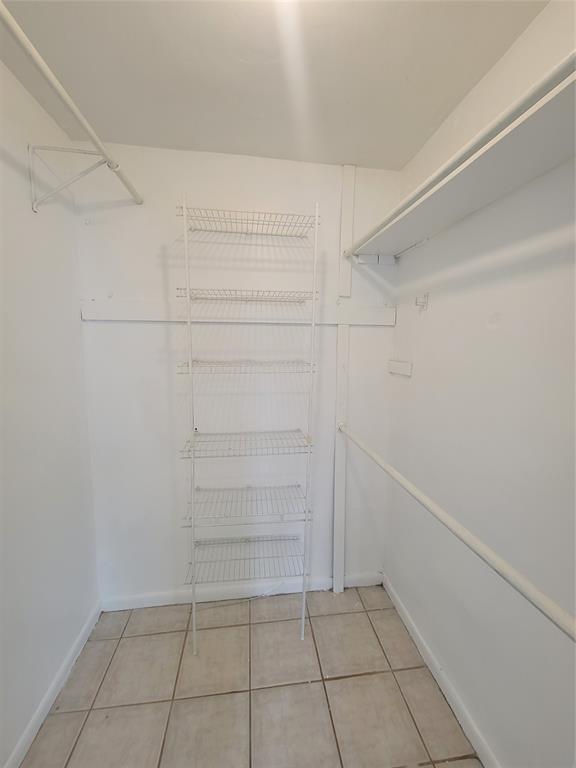 8852 Southwest 95th Avenue Miami, FL 33176 - Photo 10 of 20