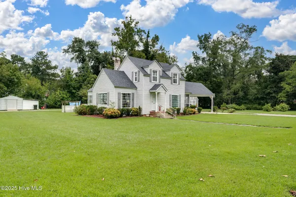 $275,000 | 403 East Hill Street, Warsaw, NC 28398