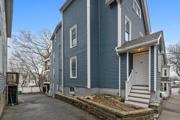 $2,500 | 60 Tudor Street, Unit 1, Lynn, MA 01902