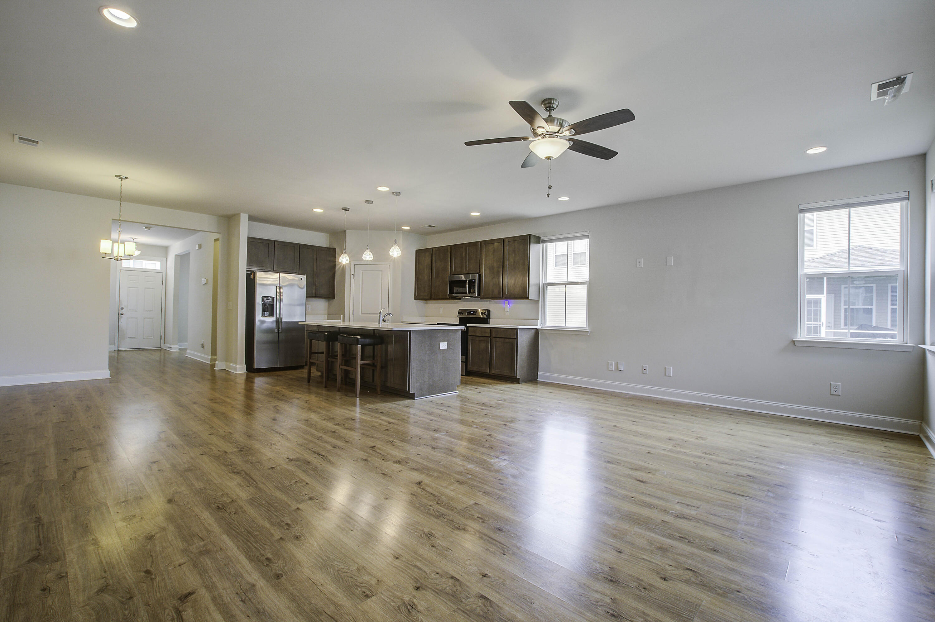 7824 Montview Road North Charleston, SC 29418 - Photo 9 of 26 7824 (13)