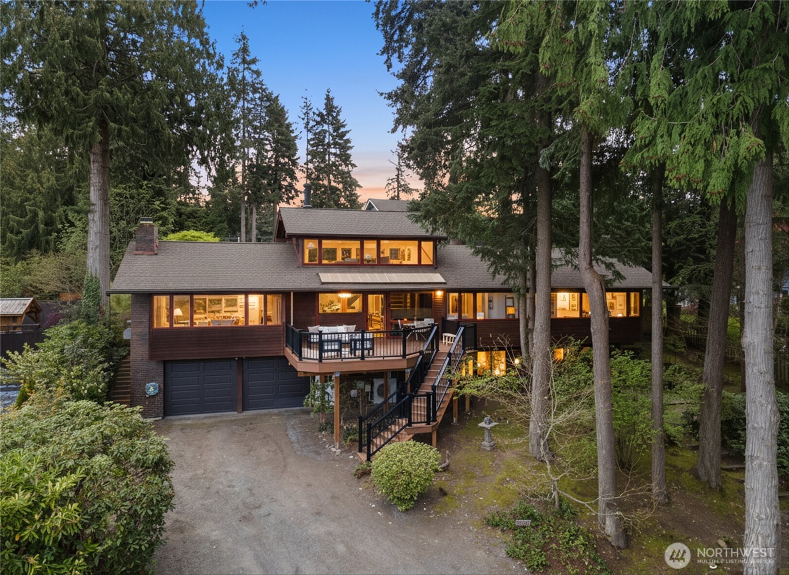 6920 160th Street Southwest Edmonds, WA 98026 - Photo 2 of 40