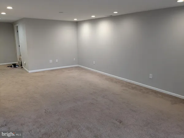 $2,300 | 25 Millstream Road, Pine Hill, NJ 08021