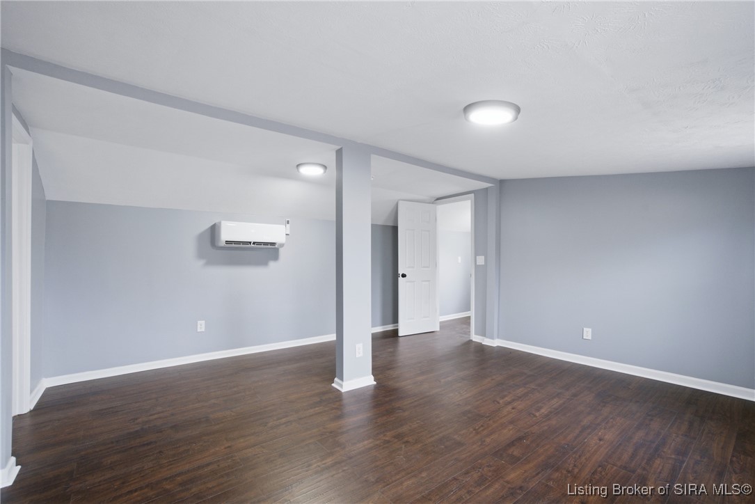 285 Main Street Charlestown, IN 47111 - Photo 23 of 41