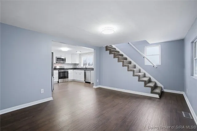 $209,900 | 285 Main Street, Charlestown, IN 47111