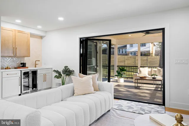 $1,274,800 | 4303 Wynnwood Drive, Annandale, VA 22003