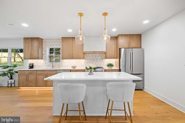 $1,274,800 | 4303 Wynnwood Drive, Annandale, VA 22003