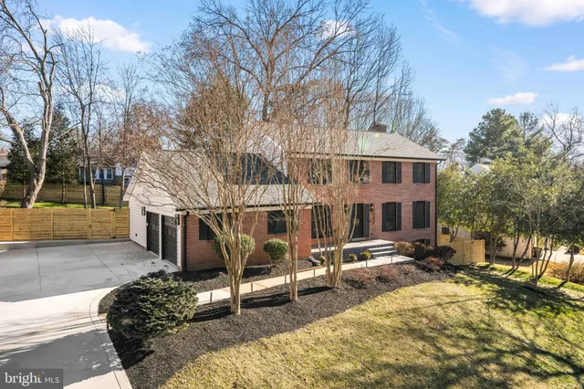 $1,274,800 | 4303 Wynnwood Drive, Annandale, VA 22003